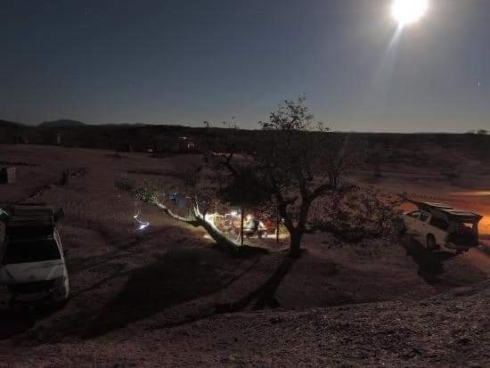 Ozohere Campsite And Himba Village Uis المظهر الخارجي الصورة