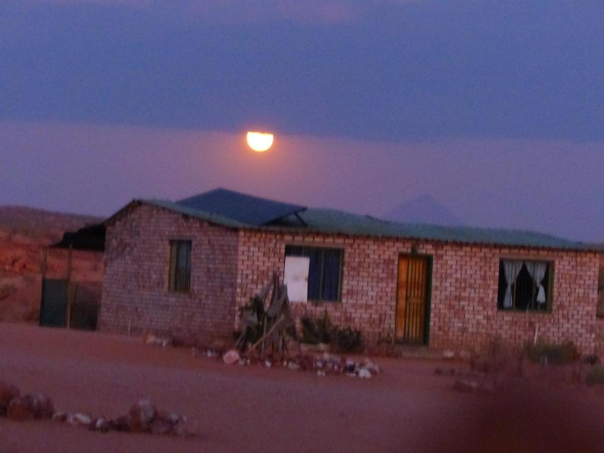 Ozohere Campsite And Himba Village Uis المظهر الخارجي الصورة