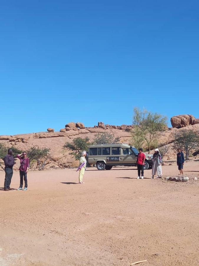 Ozohere Campsite And Himba Village Uis المظهر الخارجي الصورة